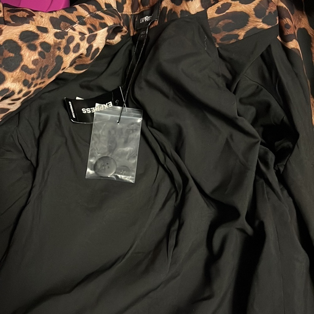Express brand animal print fully lined blazer, new - Picture 10 of 11